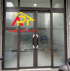 CỬA 4 CÁNH MÀU XÁM - HỆ TRƯỢT QUAY AP04