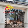 CỬA CỔNG MỸ NGHỆ 4 CÁNH LỆCH M02