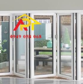 CỬA 6 CÁNH MÀU TRẮNG - TRƯỢT QUAY T01